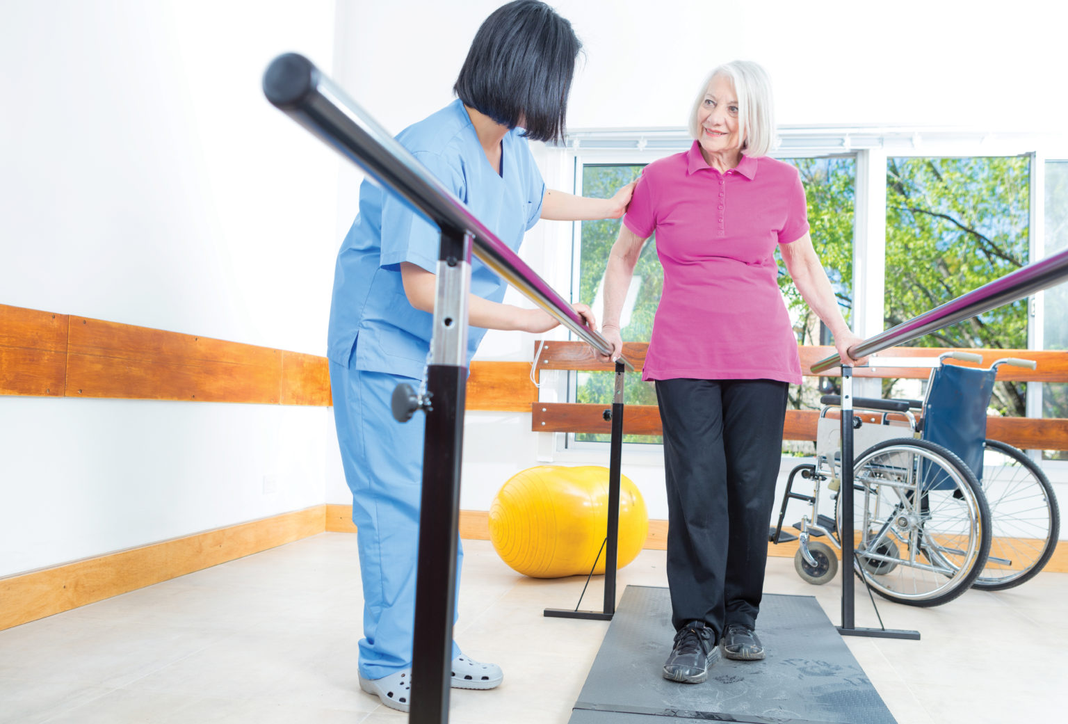 ¿Qué es la rehabilitación para mayores? Griswold Assisted Living